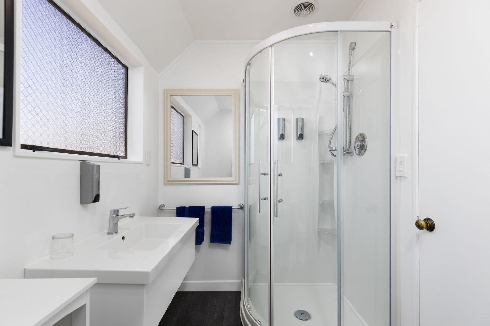 Kings Gate Motel Нелсън Стая снимка